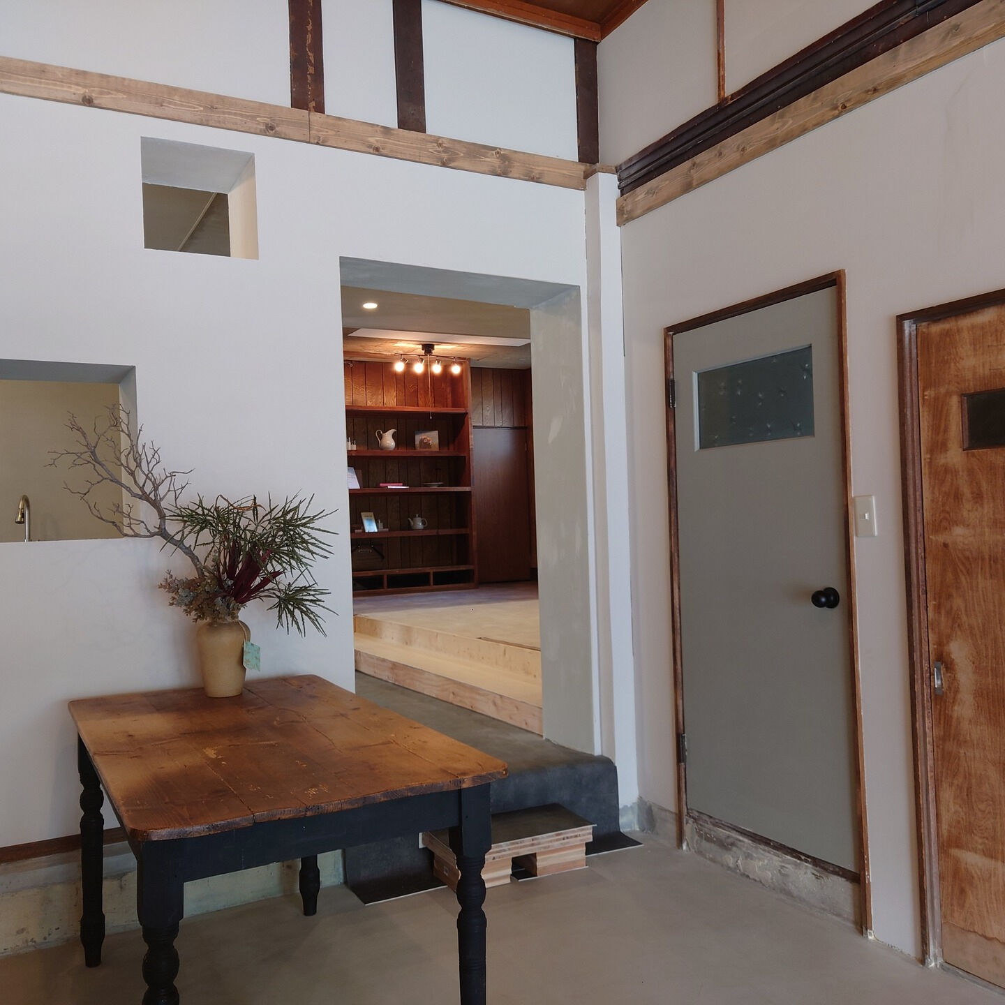 幕別町にある多目的カフェのリフォームを担当する機会を頂戴しま